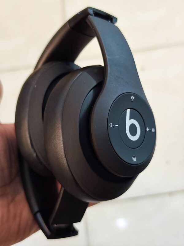 هدفون استوک بیسیم بیتس مدل Beats Studio 3